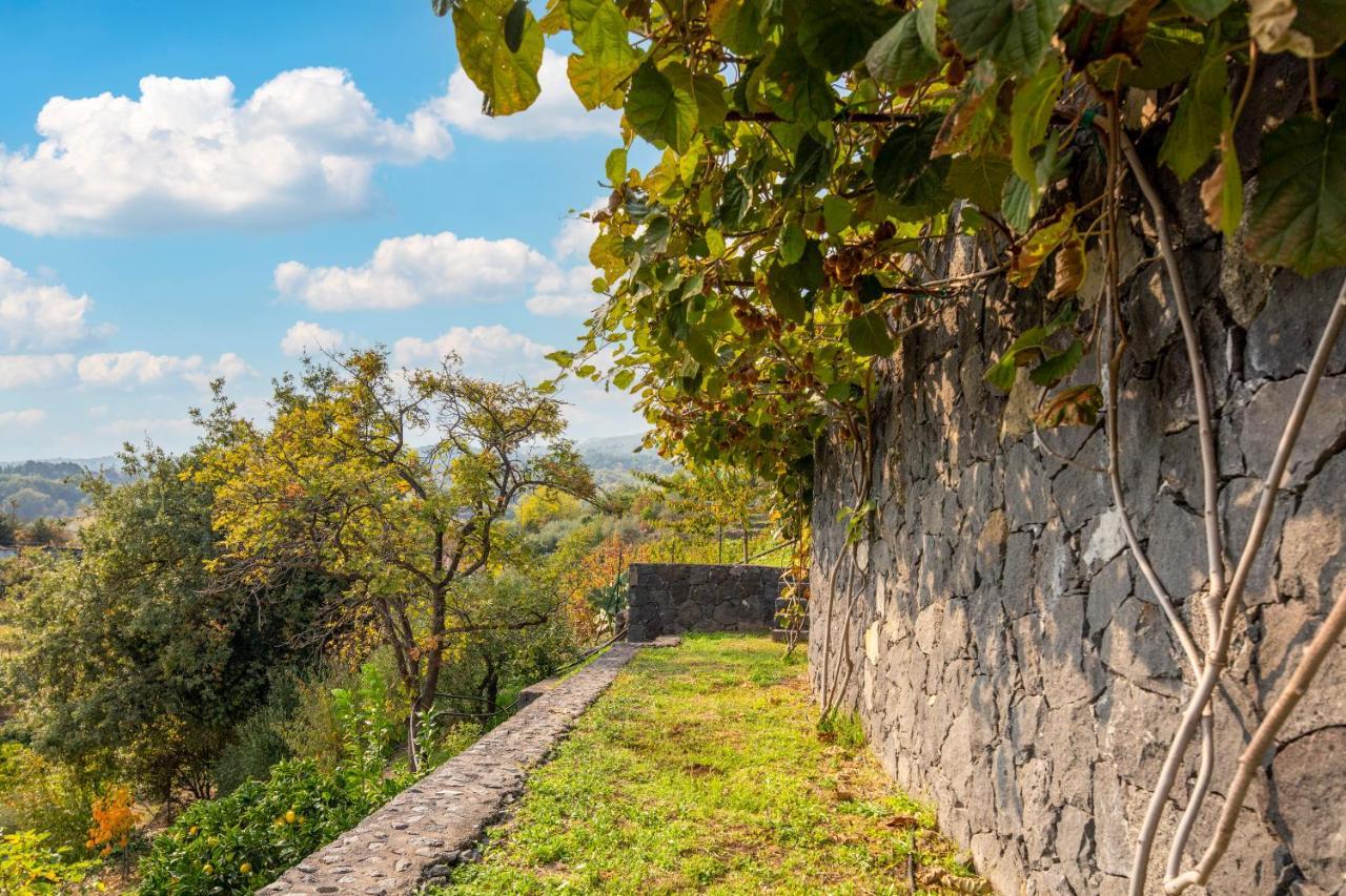 Design Villa In Piedimonte Etneo Exterior photo