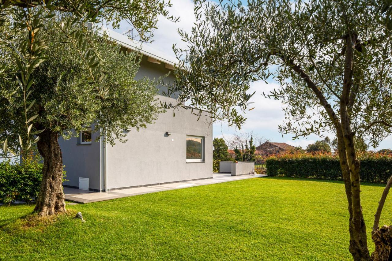 Design Villa In Piedimonte Etneo Exterior photo